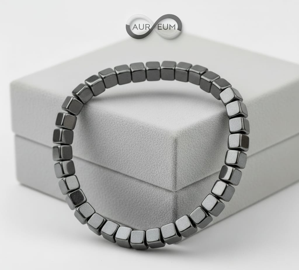 HEMATITE CUBE BEAD  BRACELET