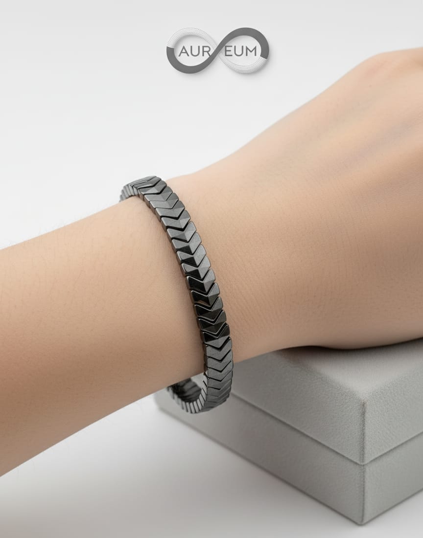 ARROW HEMATITE BRACELET